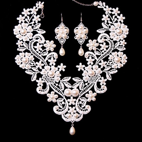 Bride Wedding White Mesh Diamond Noble Flower Earring Headdress Set  