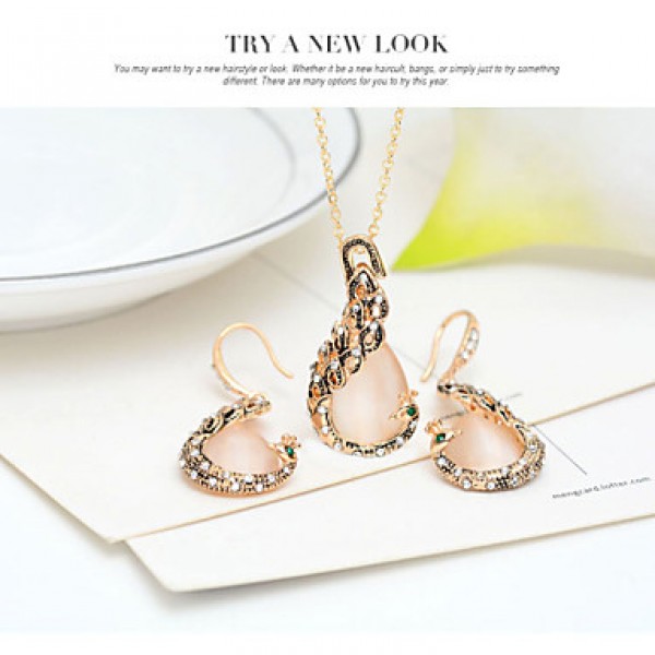 Women Vintage / Party Rose Gold Plated Necklace / Earrings Sets  